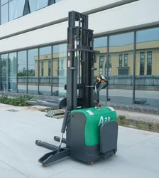מלגזון חשמלי 4.5 מטר נושא 2 טון